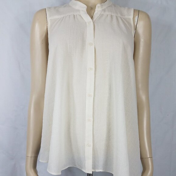 silence + noise Tops - NWT Silence + Noise off white sheer asymmetrical hem sleeveless blouse Medium